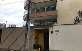 8-Flat confortável lugar nobre